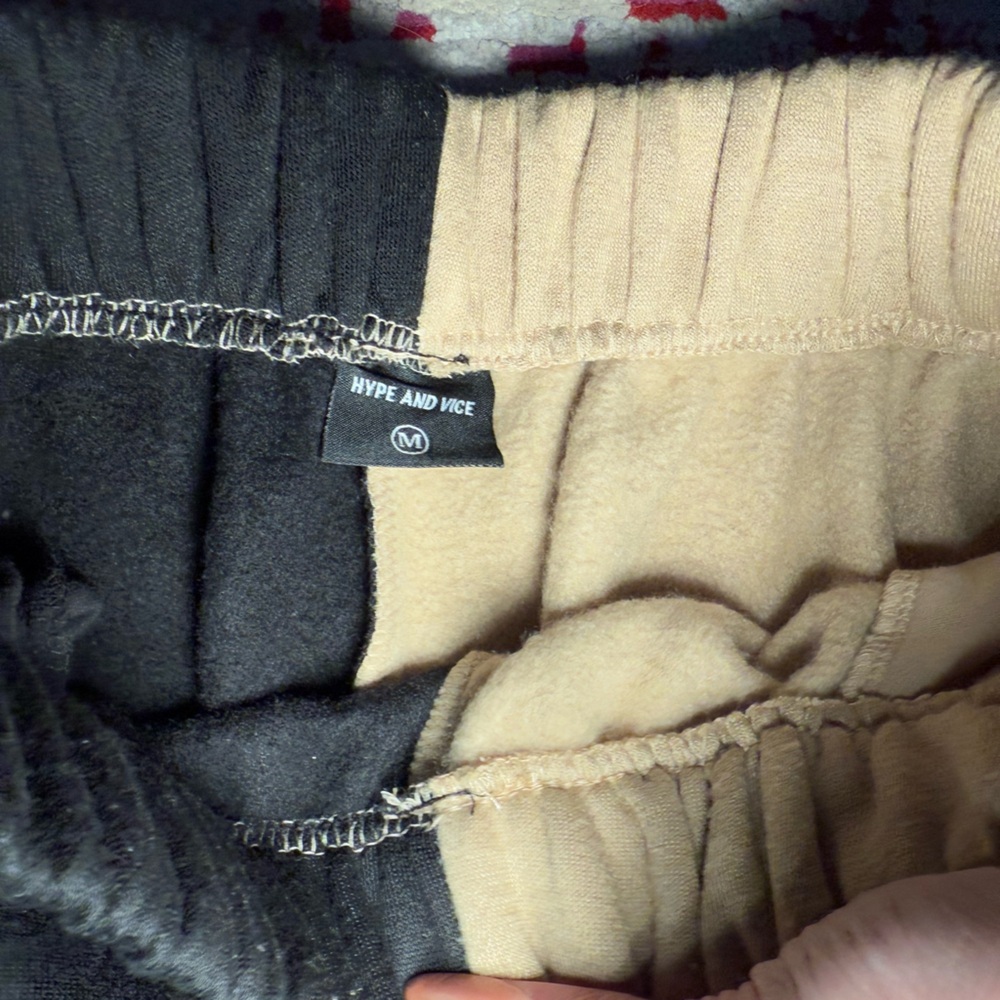 UCF Color-Block Sweats - Picture 3 of 4